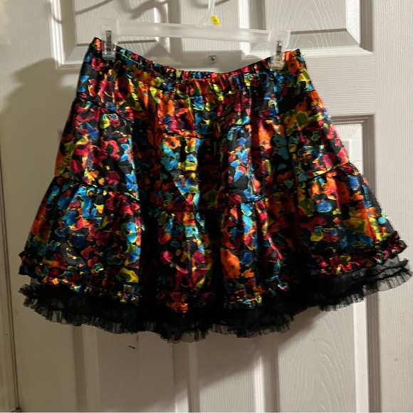 Steve Madden Rainbow Splatter Satin Mini Skirt Size Large - Picture 6 of 11